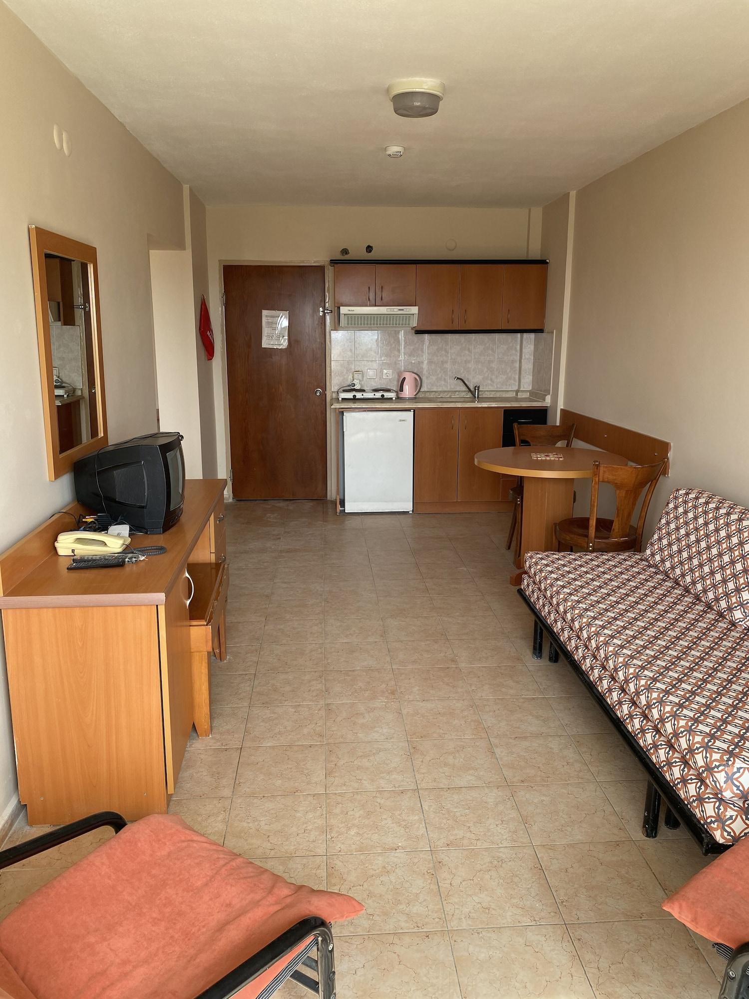 Tuntas Family Aparthotel Kusadasi