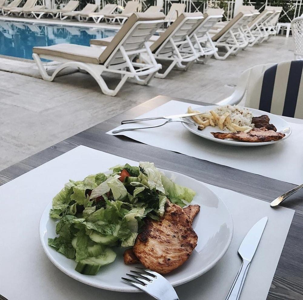 Myra Marmaris