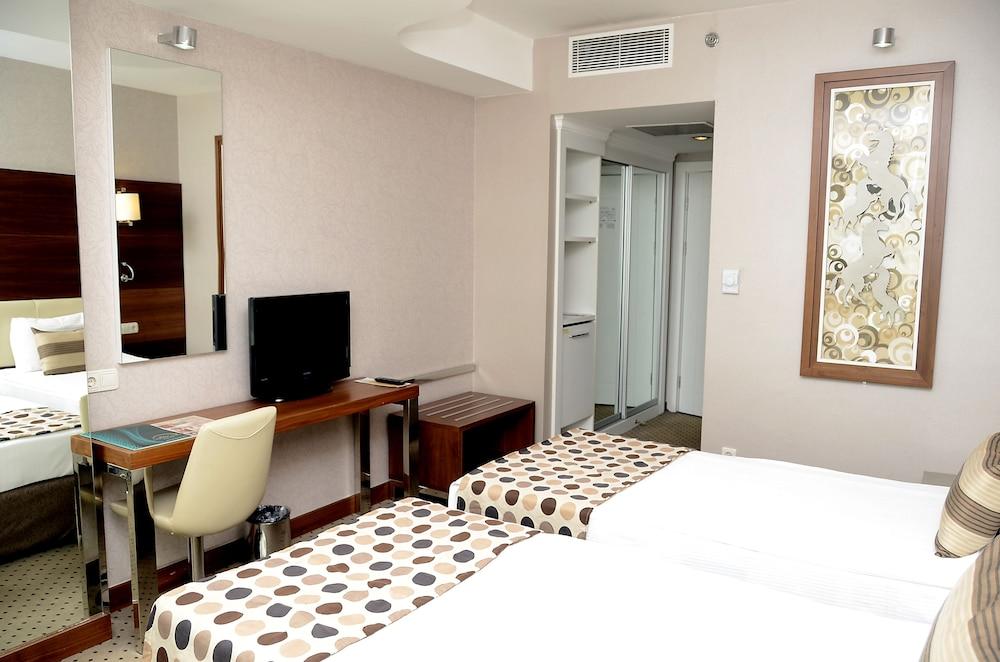 Hotel Alba 4*