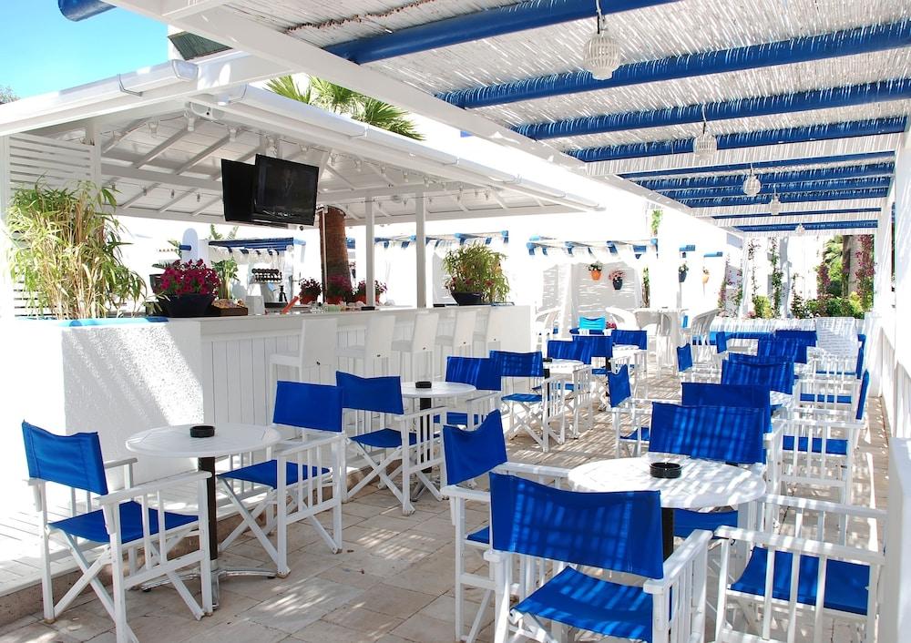 Club Munamar Hotel 4*