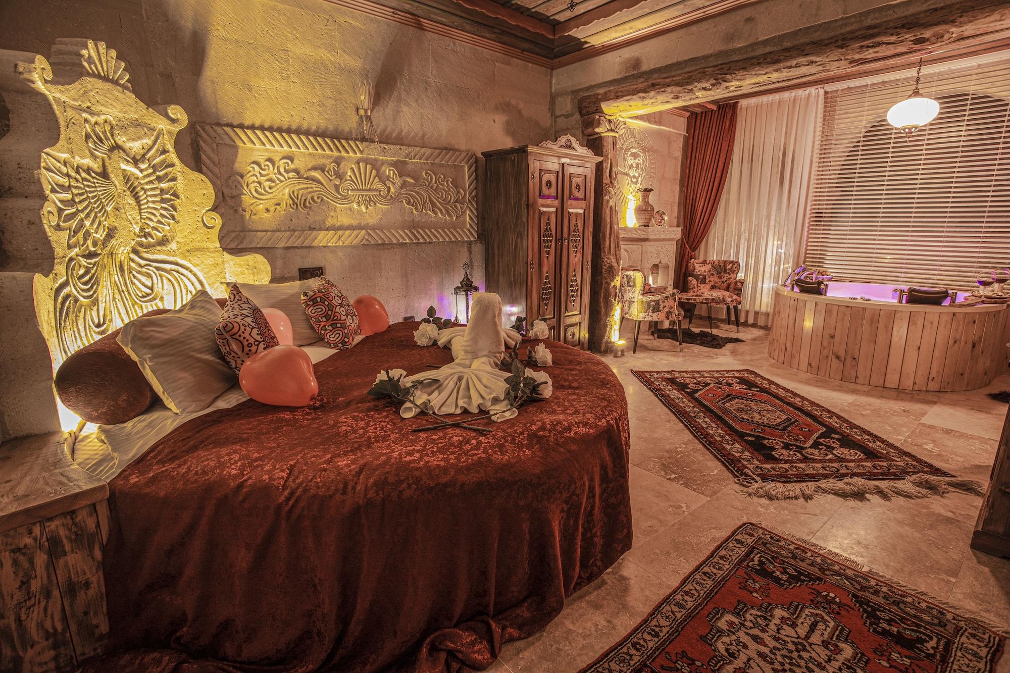 Hotel Historical House