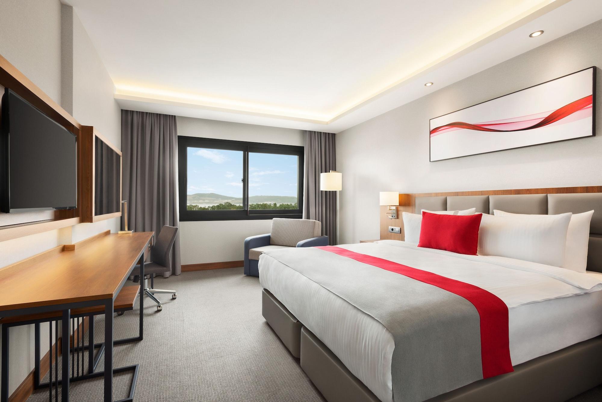 Ramada By Wyndham Aliaga Izmir