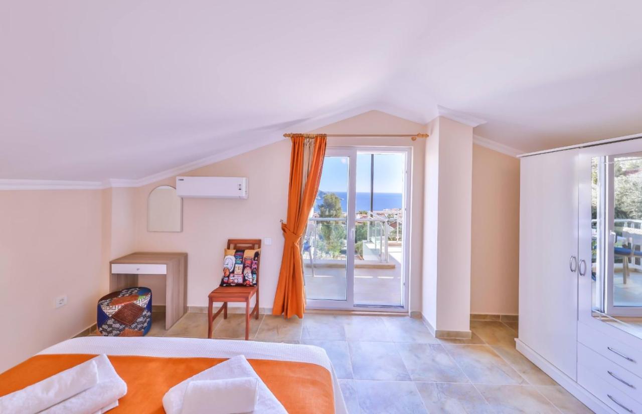 Mystic Private Pool-garden & Sea Views In Location Villa Kalkan