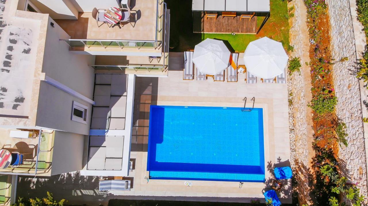 Mystic Private Pool-garden & Sea Views In Location Kalkan