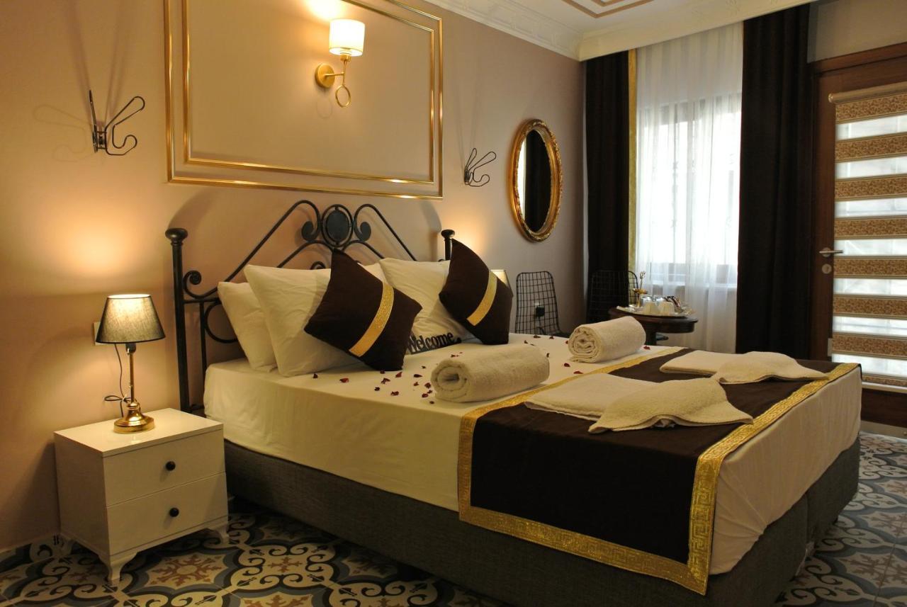 Emirhan & 3*