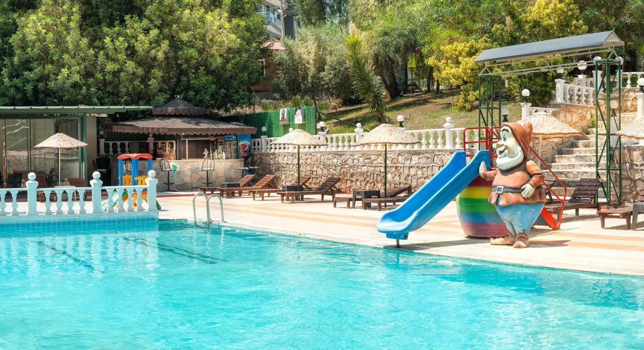 Temple 2* Didim