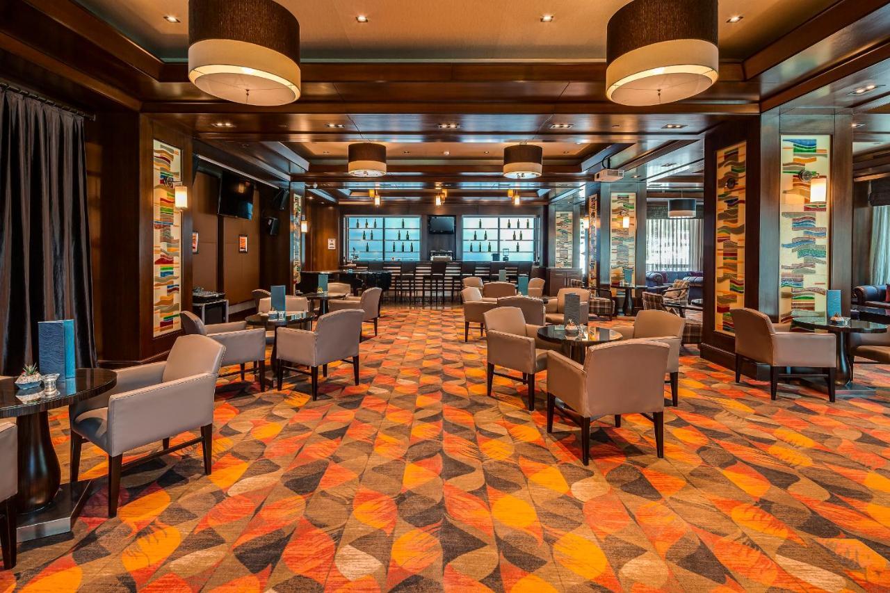 Divan Hotel 5*