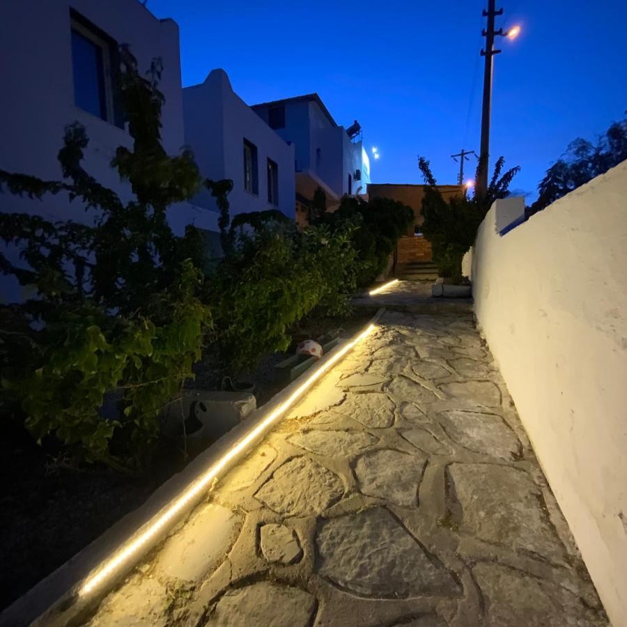 Hotel Arti *