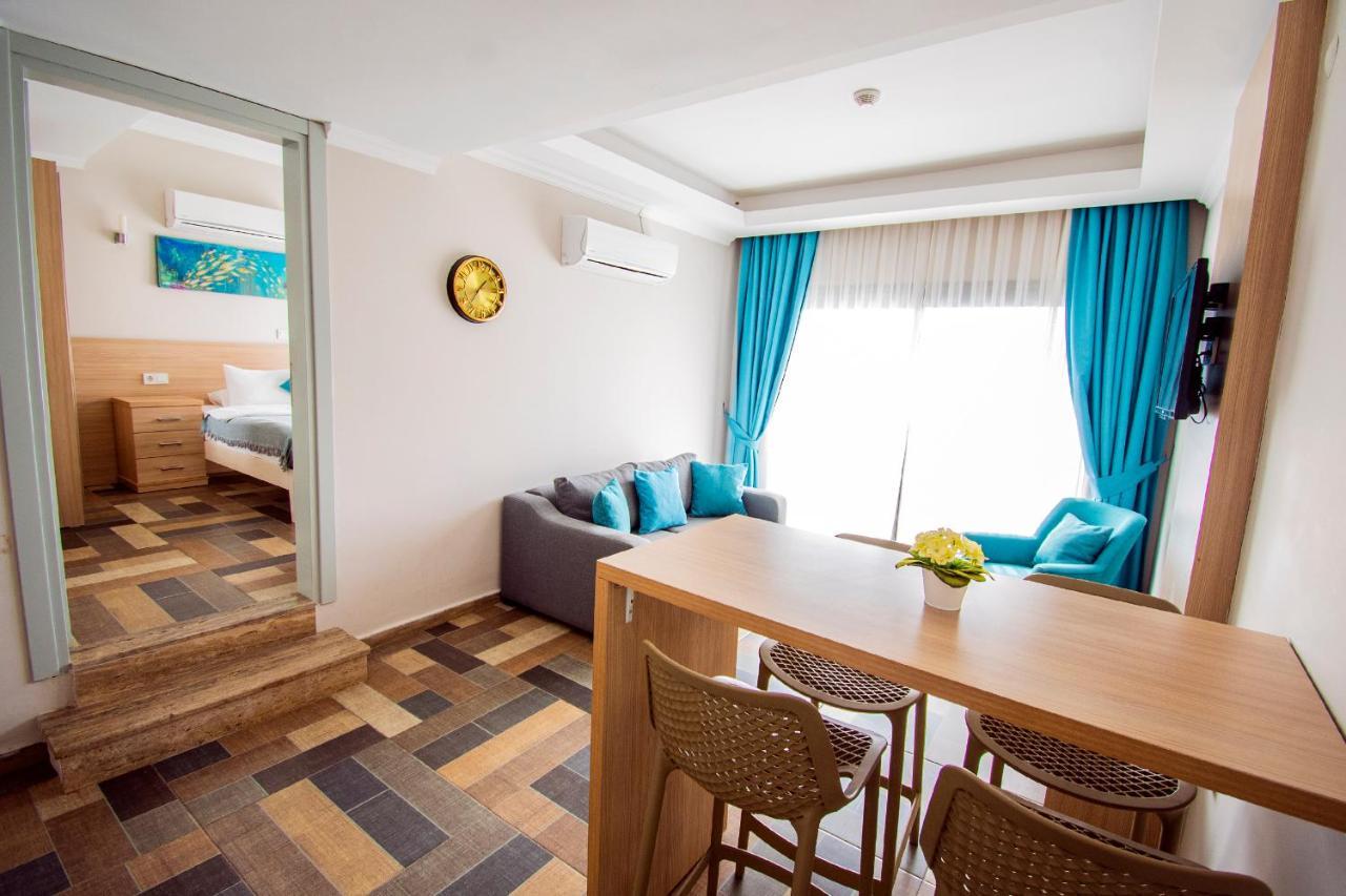 Aparthotel M *