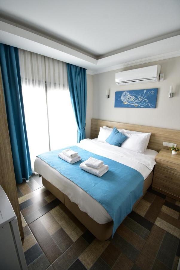 Aparthotel M *