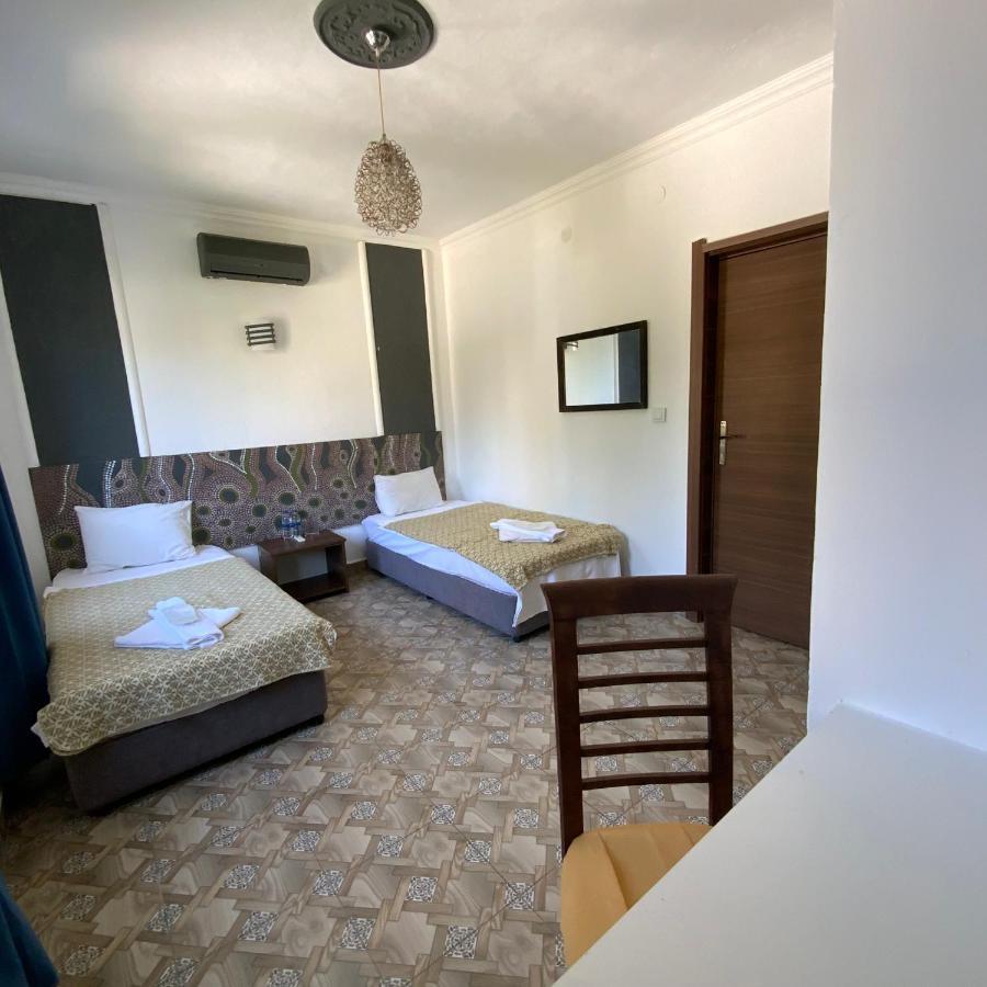 Arti Hotel *