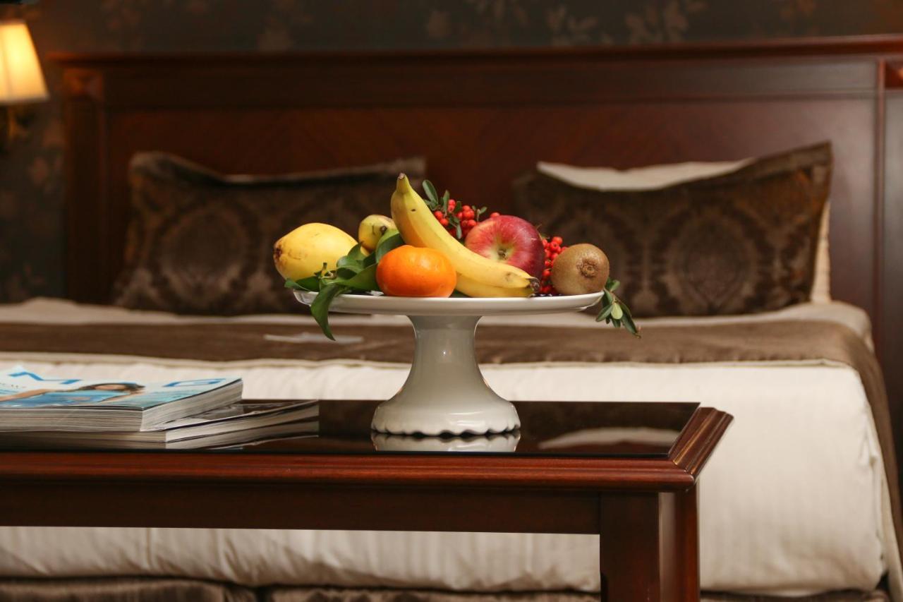 Hotel Monec 4*