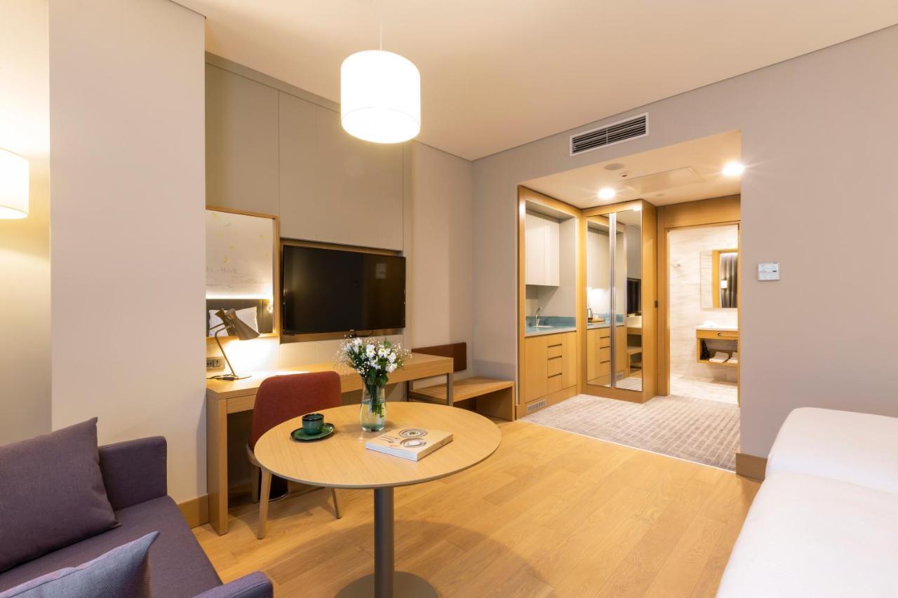 Radisson Harbiye 4*