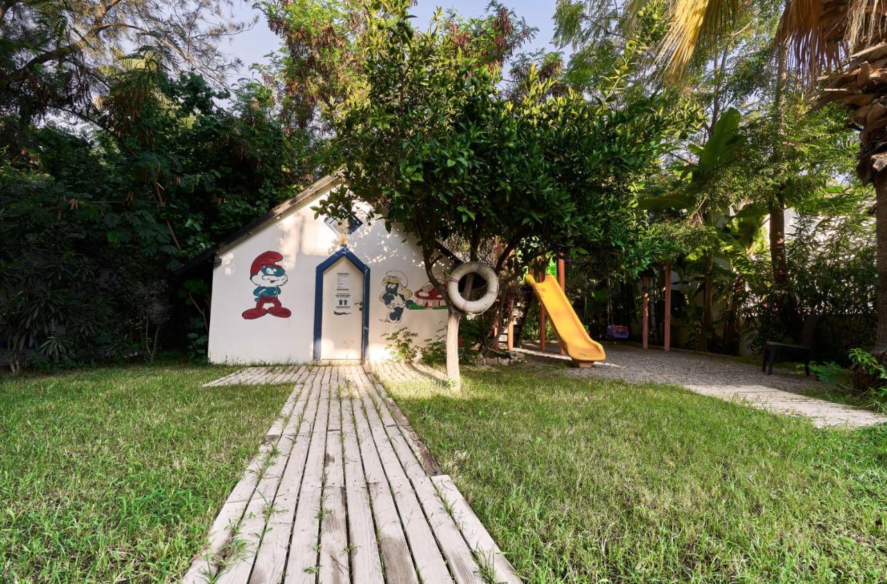 Hotel Maya World Okurcalar