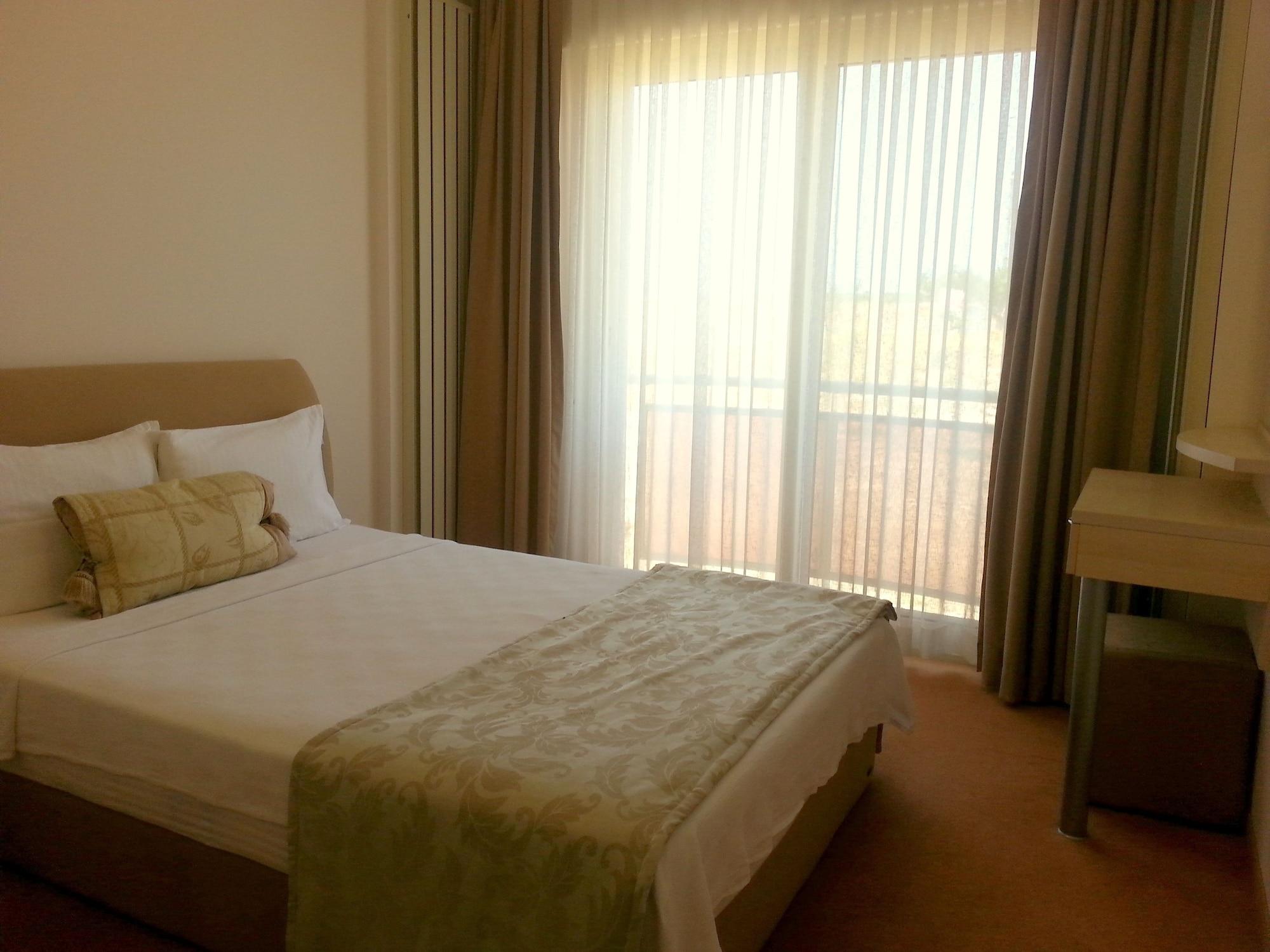 Exclusive & Cesme