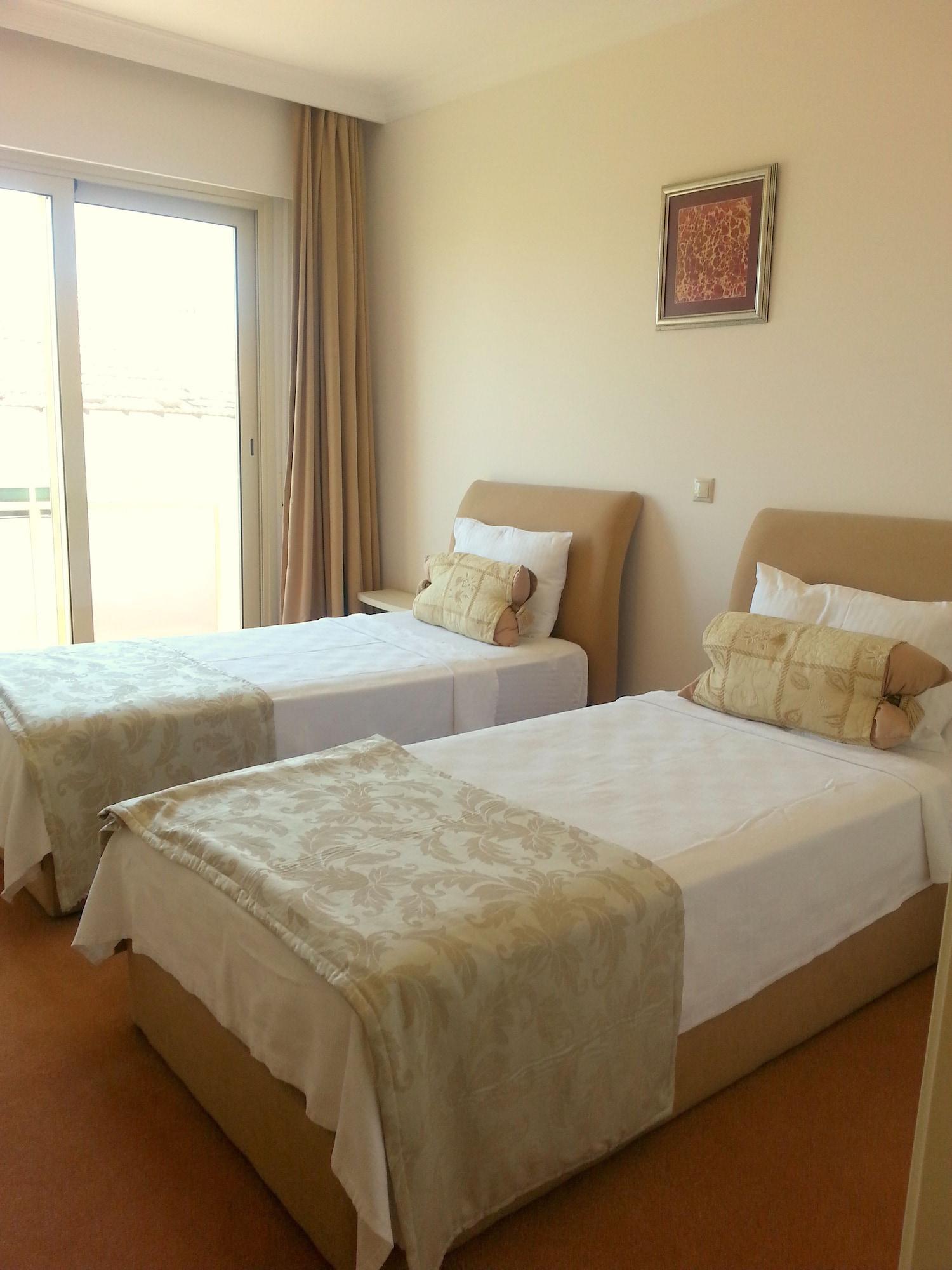 Hotel Exclusive & Cesme