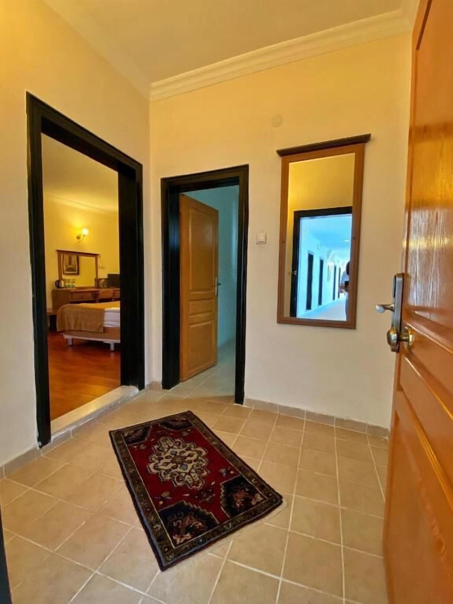 Monark Cappadocia Hotel 4*