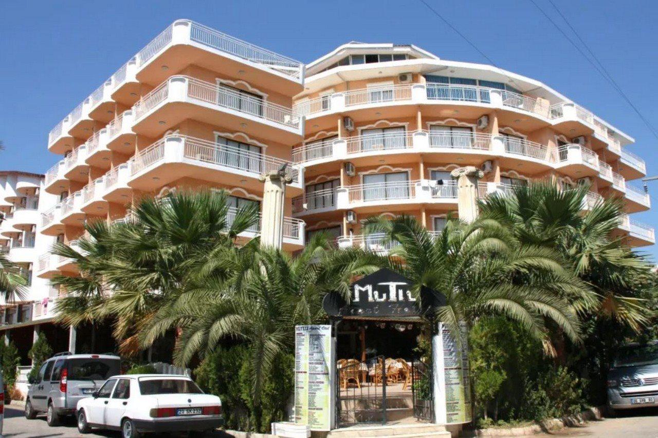 Aparthotel Mutlu 3*
