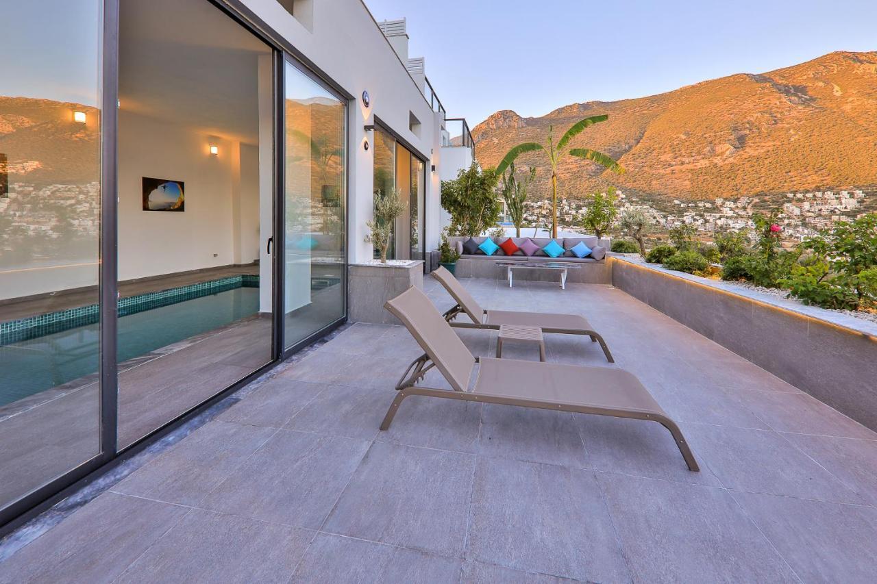 Luxury 5 Bedroom With Heated Infinity Pool & Amazing Sea Views Villa Kas