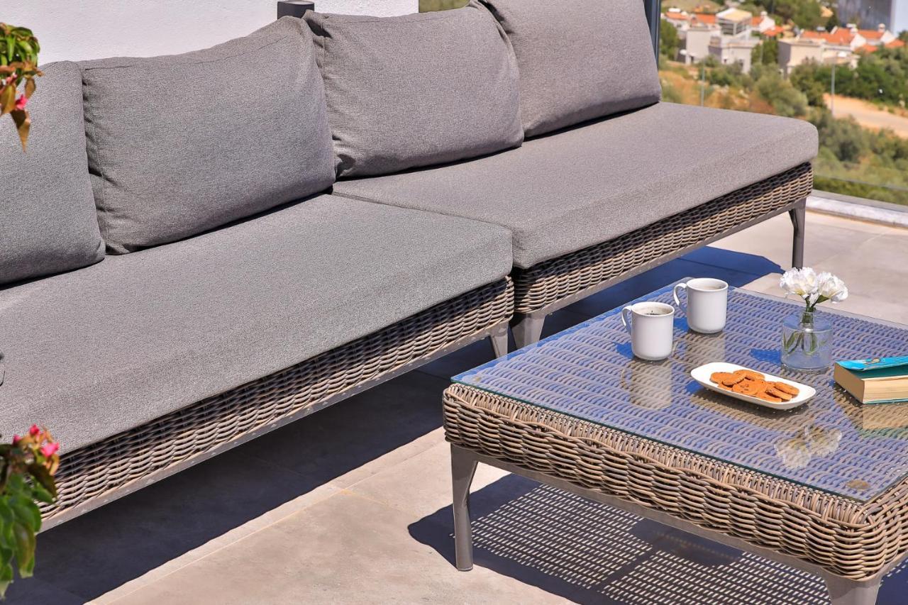 Luxury 5 Bedroom With Heated Infinity Pool & Amazing Sea Views Villa *