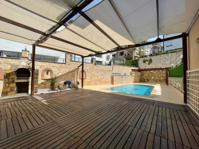 Guezelada * Kusadasi