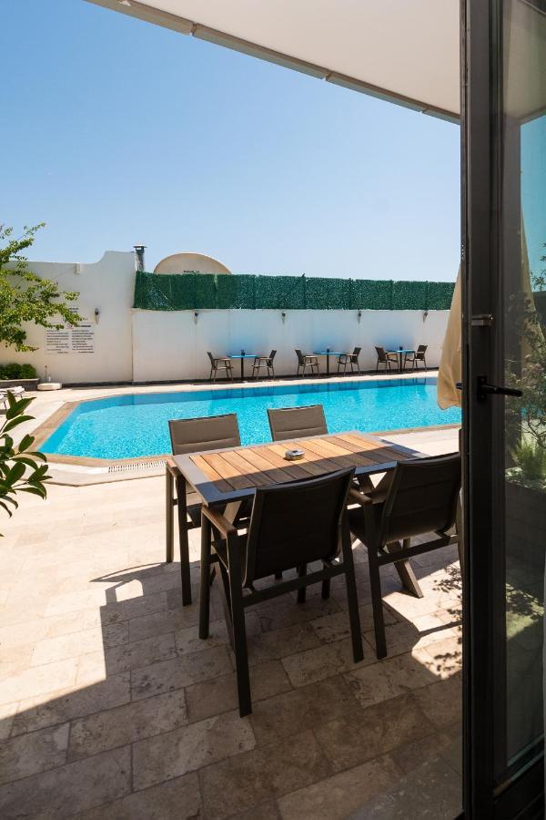 M Aparthotel