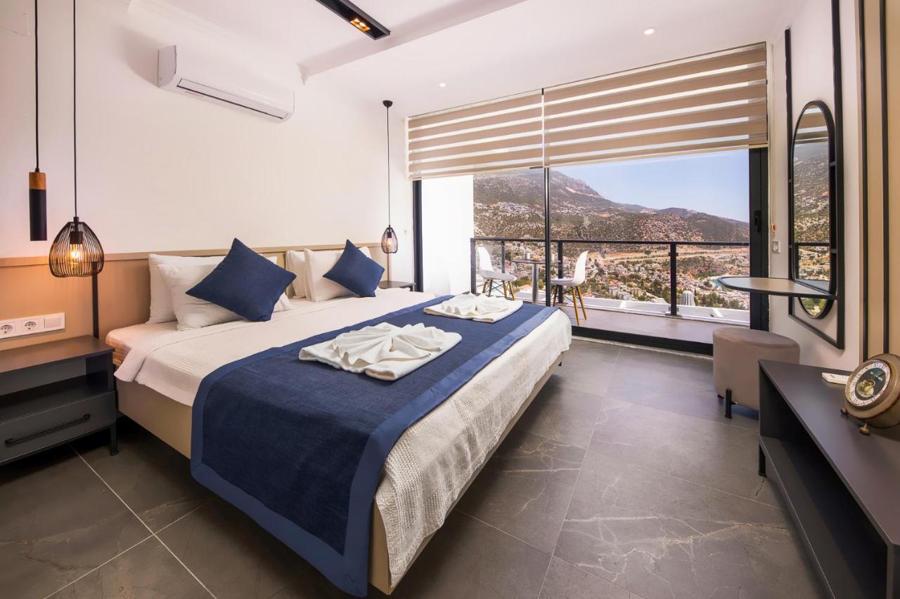 Luxury 5 Bedroom With Heated Infinity Pool & Amazing Sea Views Kas
