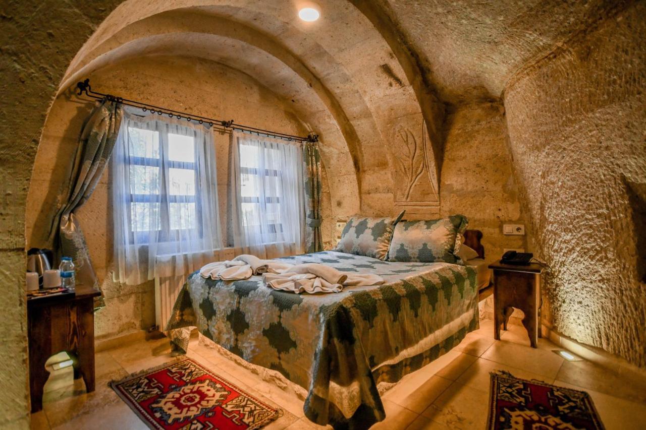 Hotel Shoestring Cave House 2*