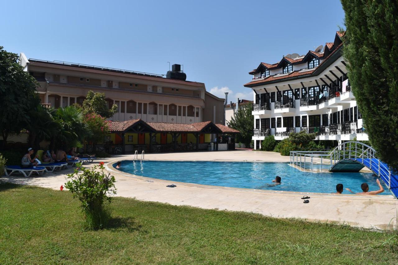 Ares Dream Hotel