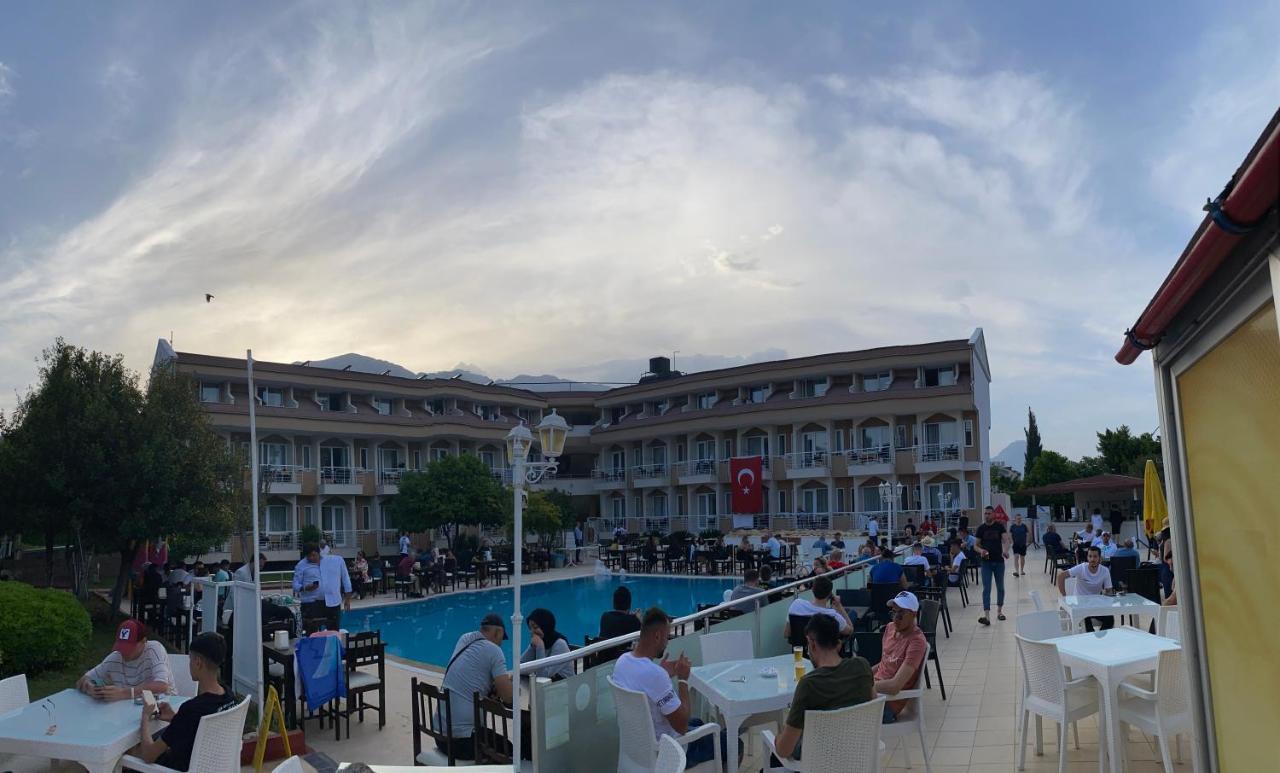 Hotel Ares Dream