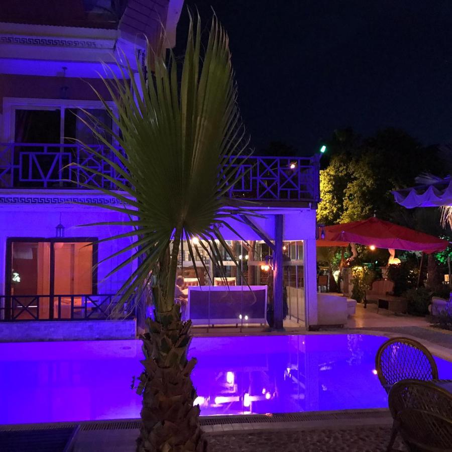 Mavera Hotel