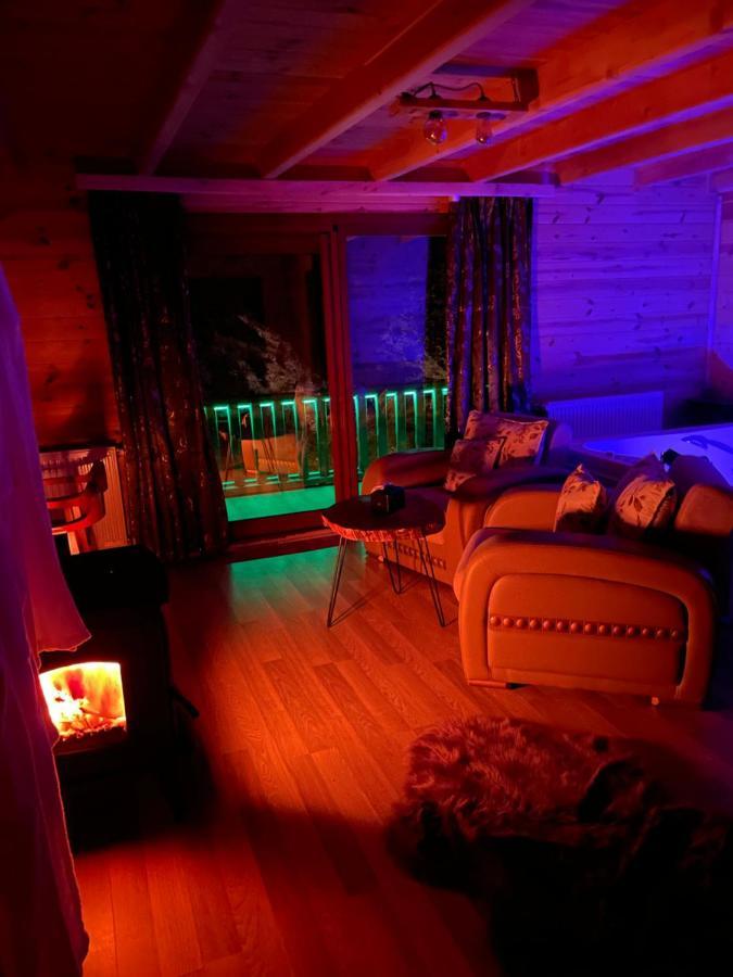 Chalet Hirabungalov Camlihemsin