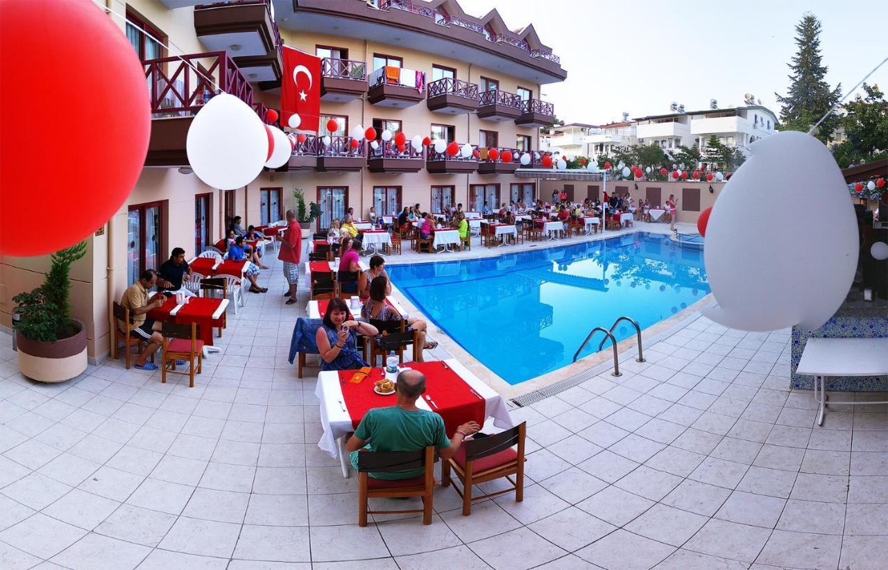 Himeros Hotel