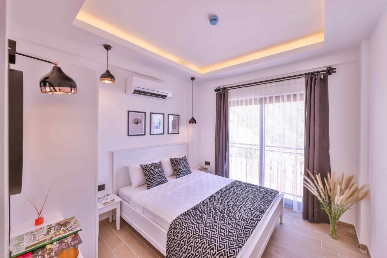 Lobelya Aparthotel