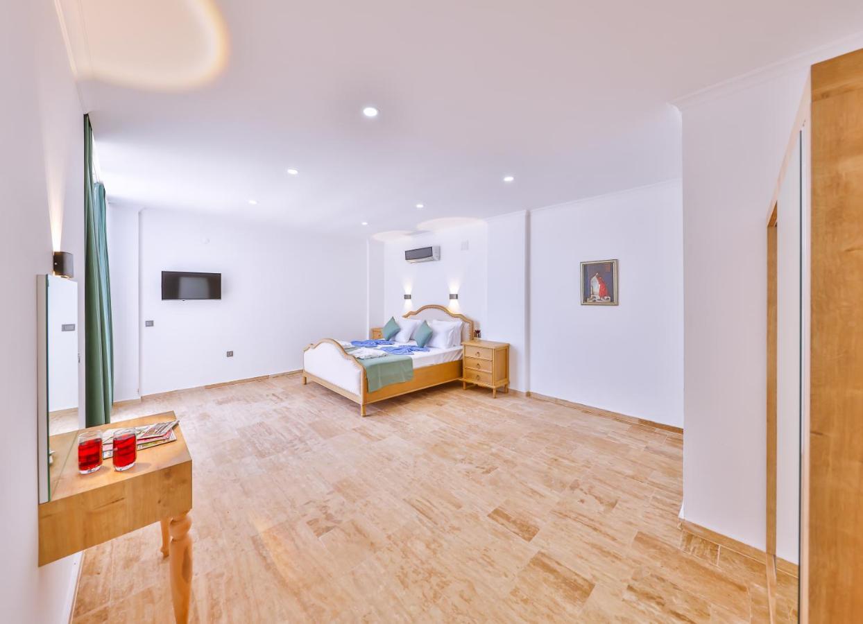 Dream 10 Villa
