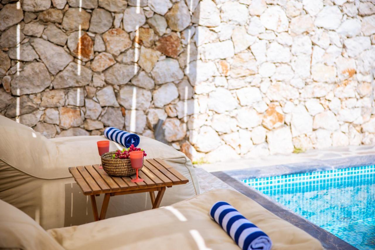 Roxy 3 Bedroom With One Of The Unique Gardens In Kalkan