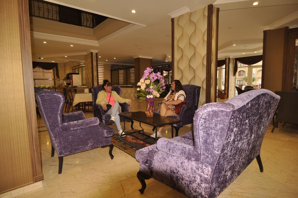 Hotel Club Dorado
