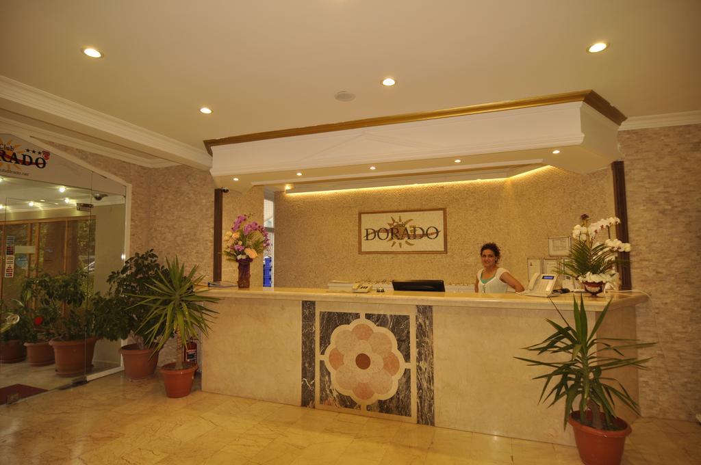 Club Dorado Hotel