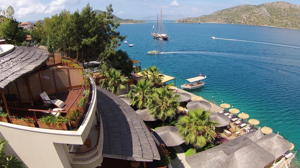 Loryma Luxury 3*