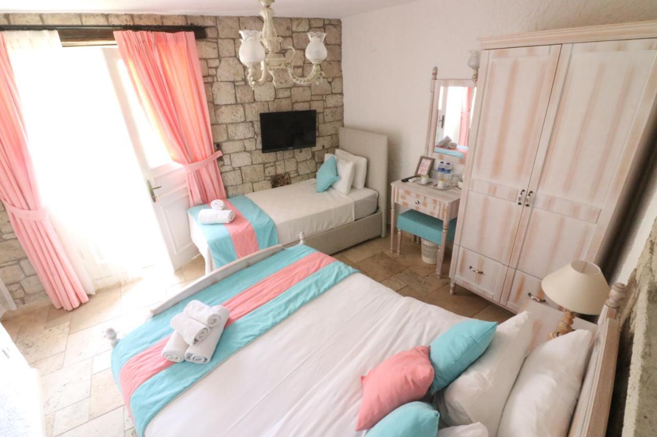 Galya Hotel *