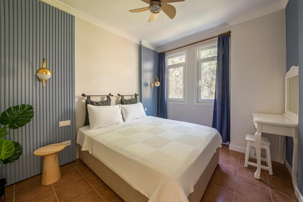 Aparthotel Lantana Aparts