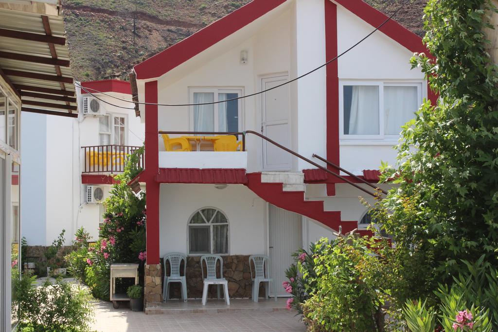 Mithat Hotel 2*