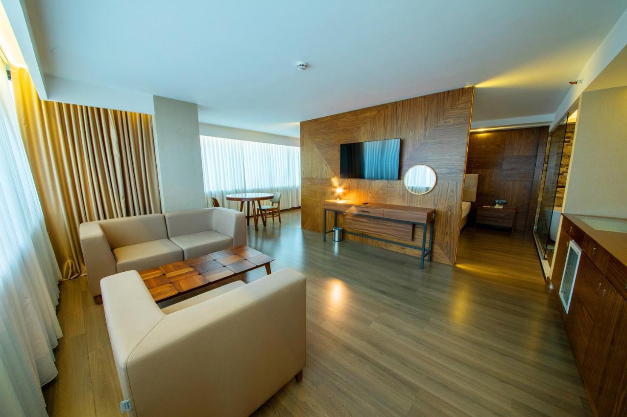Ramada Plaza By Wyndham 5*