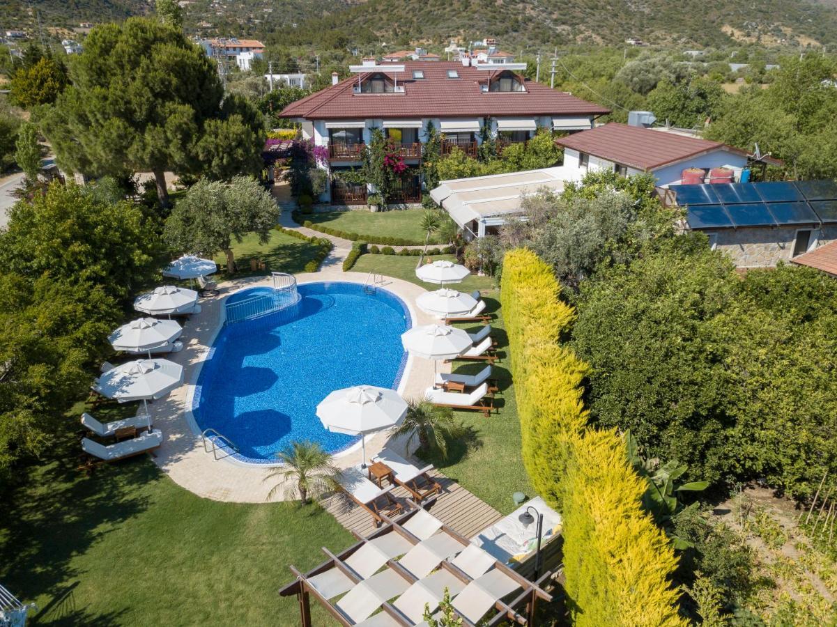 Savana Boutique 3*