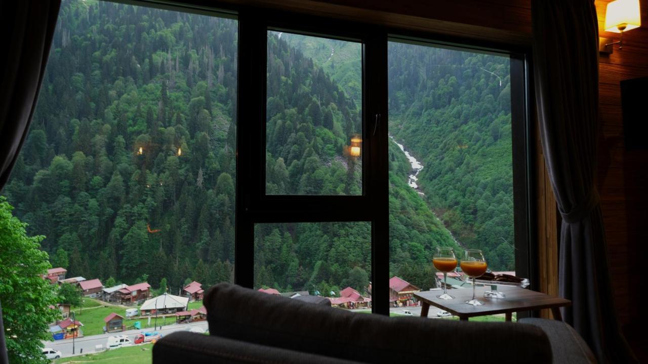 Hotel De Pelit 3*