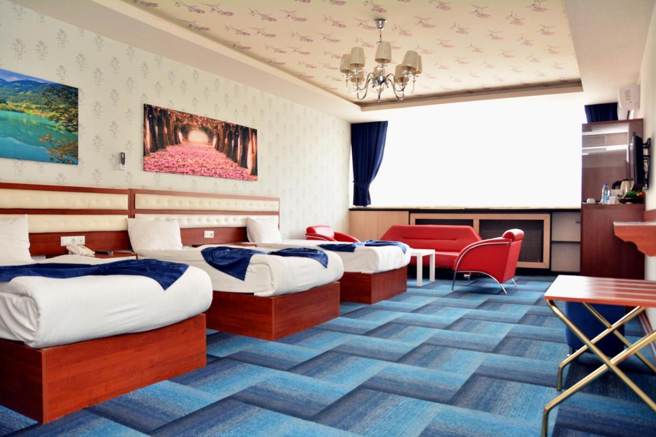 Business Grand Hotel