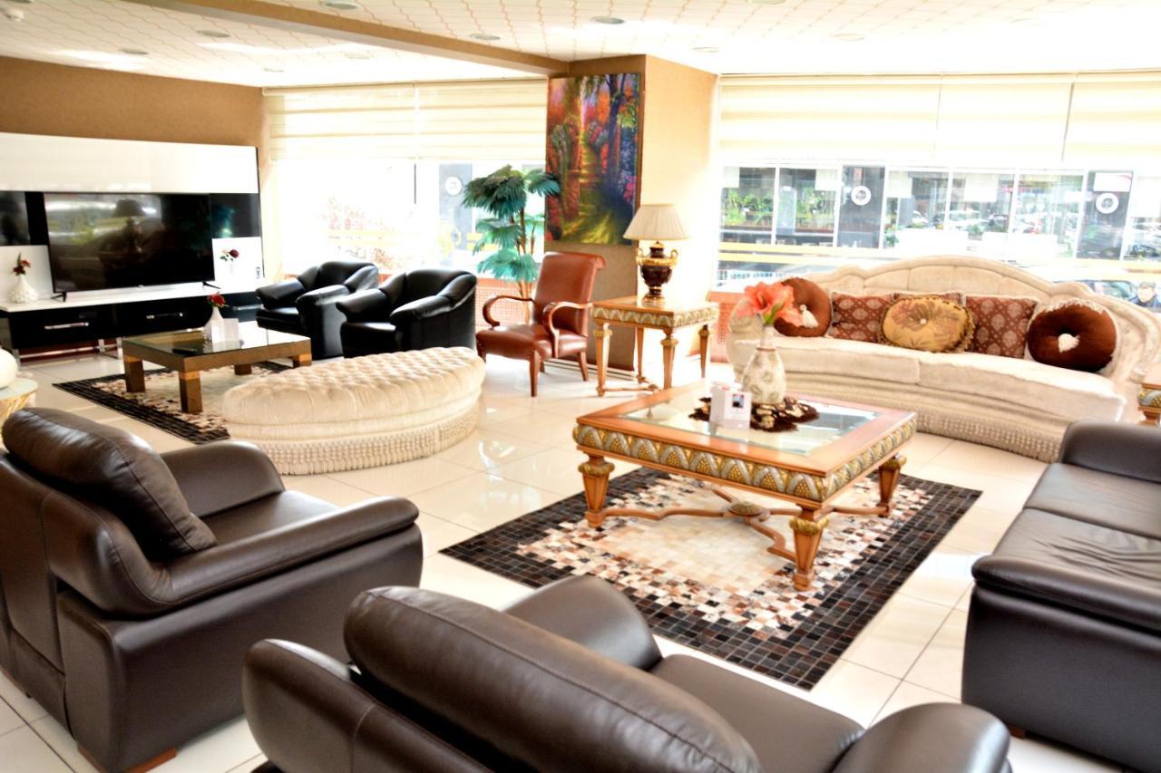 Hotel Business Grand