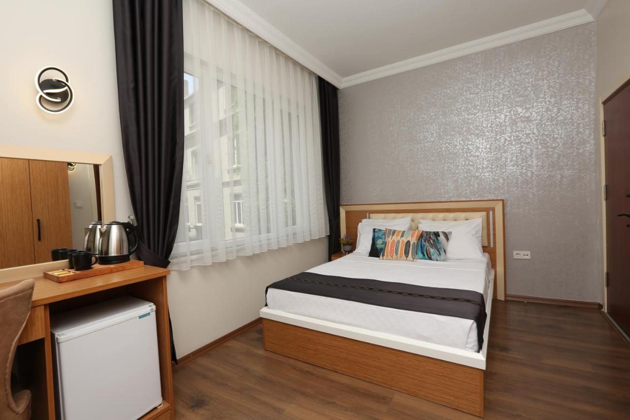 Perazre Hotel 2*