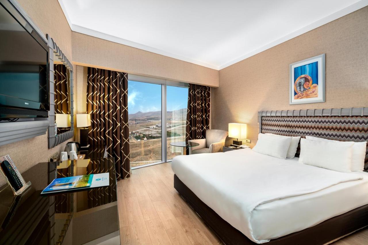 Hotel Grand