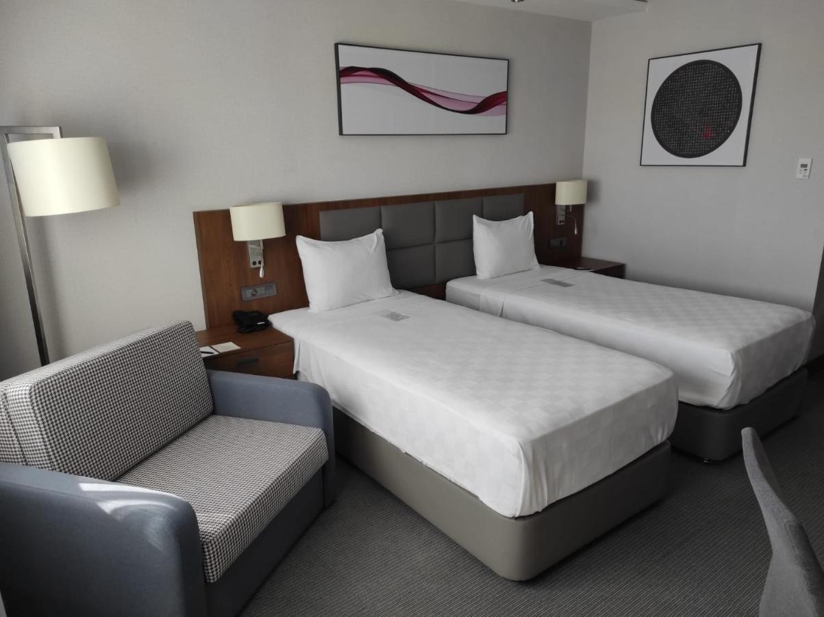 Ramada By Wyndham Aliaga 4* Izmir